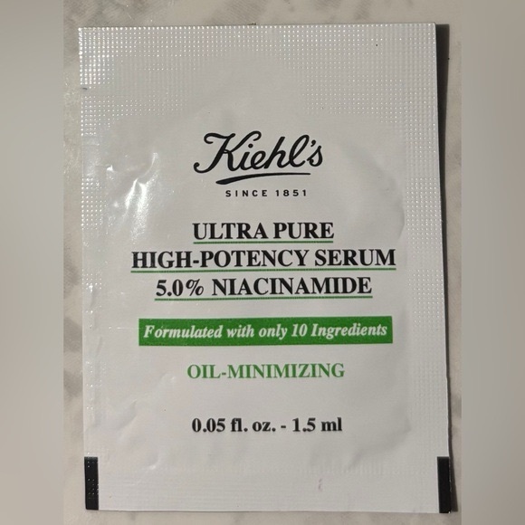 Kiehl’s Travel Size Skincare Set w/ Bag| Ultra Facial, Retinol, Serums - Picture 6 of 11